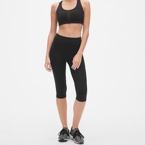 Gap Body Black Cropped Leggings